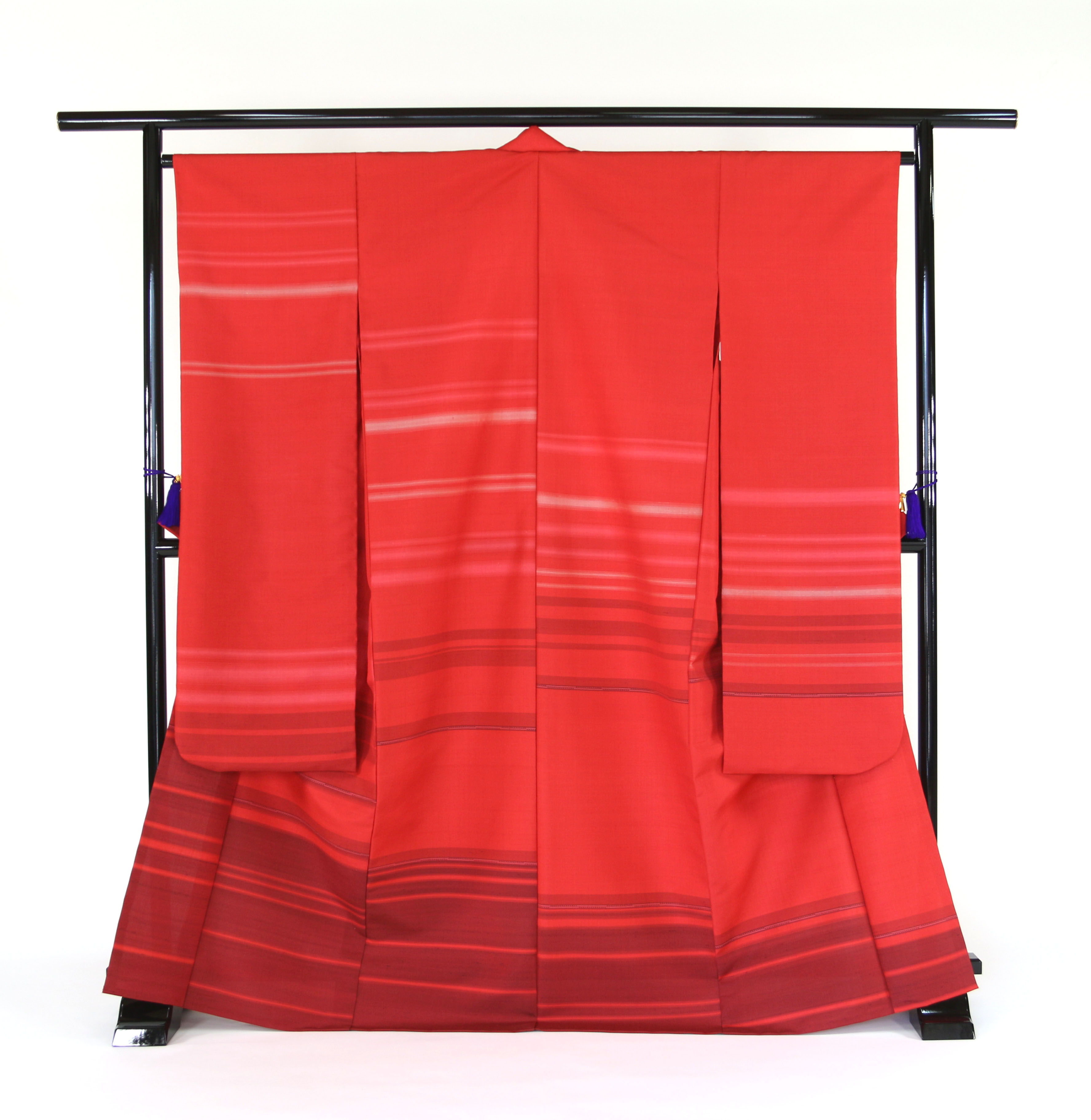 紅花先染め振袖~万葉からの誘~